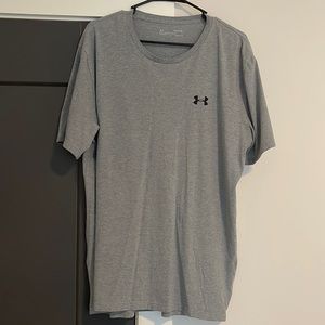 Under Armour Tshirt size XL